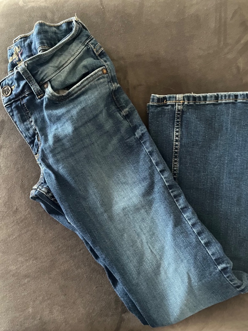Womens Wrangler Retro Mae mid rise jeans!! - Picture 3 of 5
